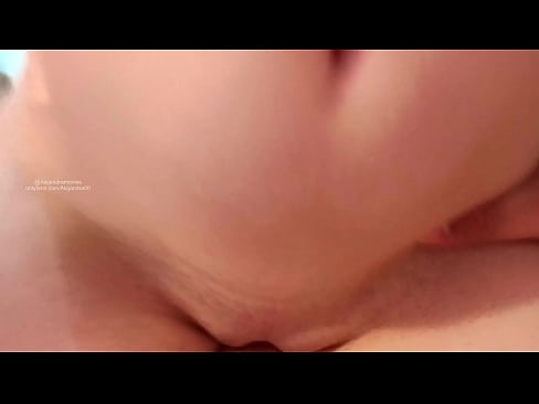 ❤️ 妹の部屋で寝ていたら、それがきっかけで目覚める ️ ファッキングビデオ ❌️❤